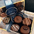 6 Piece Assorted Truffle Box