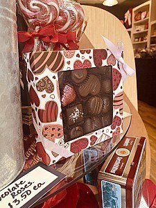 3/4lb. Valentines Assorted Chocolate Box