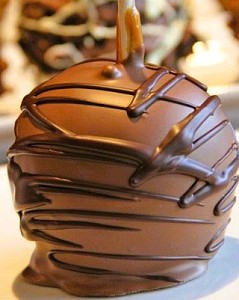 Chocolate Caramel Apple - Bushel of 5